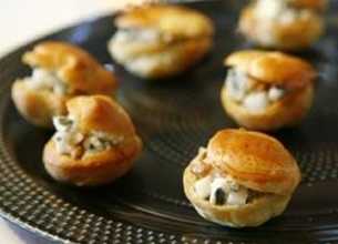 Petits choux garnis de tartare Roquefort poire noix