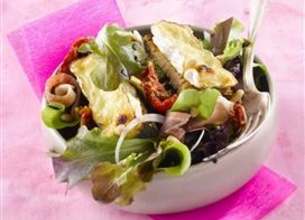 Salade jambon, tomates confites et fromage