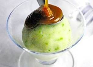 Sorbet de pomme verte au caramel au beurre salé