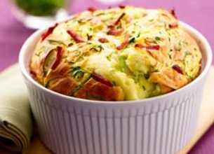 Soufflé au fromage courgettes et bacon