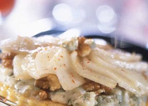 Tarte Fine aux Poires et Roquefort Société Tarte Fine aux Poires et Roquefort Société