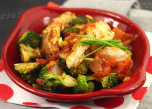 Barigoule de brocolis au blanc de poulet et tomates