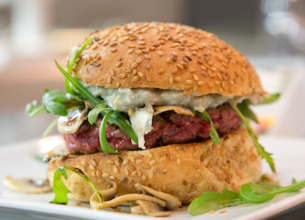 Burger au roquefort et champignons