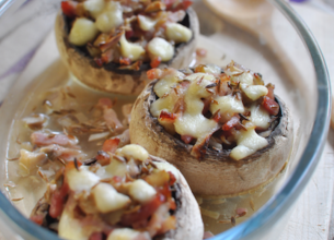 Champignons farcis au Beaumont de Savoie 