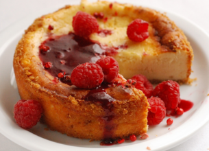 Cheesecake aux framboises et à la Brousse de brebis Lou Pérac