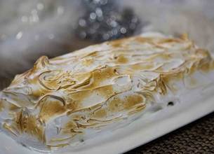 Bûche façon tarte au citron meringuée