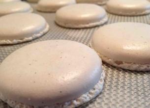 Coques de macarons à la meringue italienne