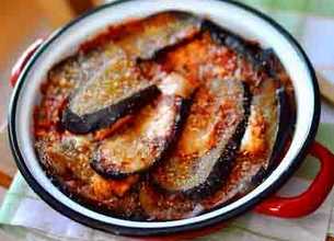 Gratin d’aubergines, tomates, mozza façon lasagnes