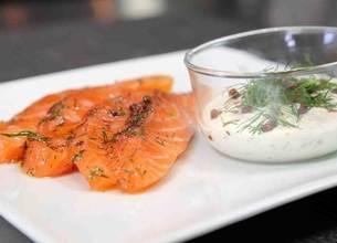Saumon confit façon gravelax