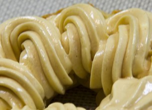 Crème au beurre pralinée