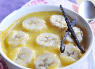 Crème de banane parfumée au rhum