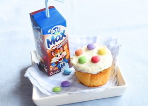 Cupcake Smarties et Lactel Max chocolat