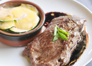 Filets de boeuf et gratin de courgettes à l'époisses