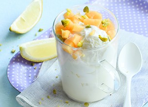 Frozen yogurt citron melon et pistaches