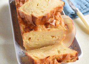 Gateau invisible aux pommes et caramel beurre salé