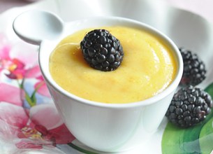 Lait d'amandes aux mûres
