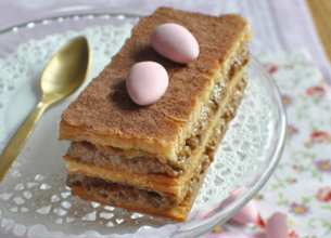 Millefeuille aux éclats de dragées