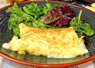 Omelette de chèvre frais à la menthe