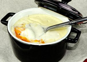 Oeuf Cocotte à la muscade et au Roquefort 