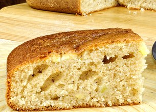 Gâteau sucré aux courgettes