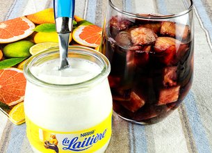 Soupe de fruits au vin
