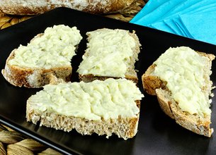 Canapés au Roquefort Société