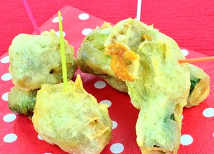 Fleurs de courgette surprise au Yaourt à la Grecque