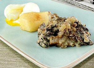 Panais aux morilles crémées et oeufs mollets