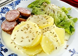 Salade Terroir à la Cancoillotte au Vin d'Arbois Savagnin