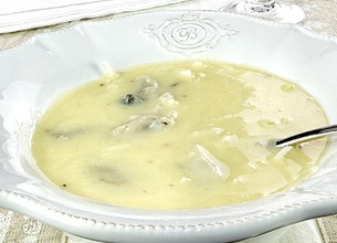 Bouillon crémeux aux huîtres