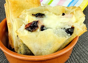 Croustillant de Brie de Meaux aux lardons et pruneaux