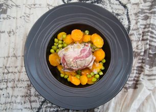Paupiettes de veau, petits pois et carottes