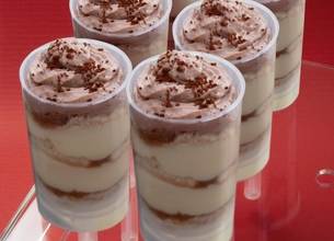 Push cake tiramisu