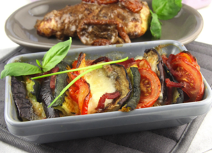 Râble de lapin à la tapenade et tian de légumes au bacon