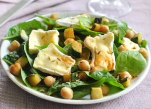 Salade d'épinard et camembert aux épices douces