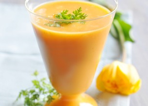 Smoothie bio à la carotte