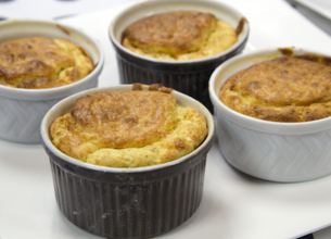 Soufflés au foie gras
