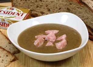 Soupe de lentilles et saucisse de Morteau