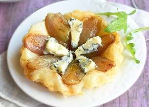 Tatin d'échalotes au Roquefort Société