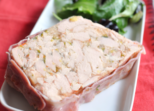 Terrine de poulet aux herbes