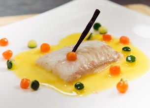 Filet de turbot aux 3 fruits vanillés