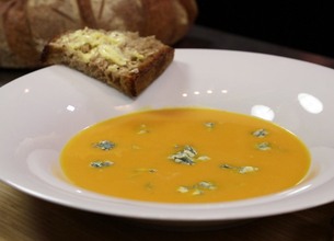Velouté de butternut à la Fourme d'Ambert 