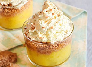 Verrines pêches amaretti et chantilly mascarpone 