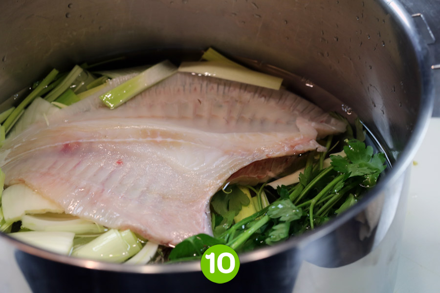 Recette de Filet de turbot aux 3 fruits vanillés