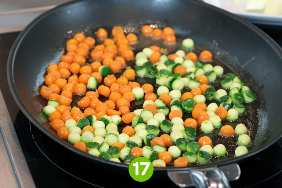 Recette de Filet de turbot aux 3 fruits vanillés